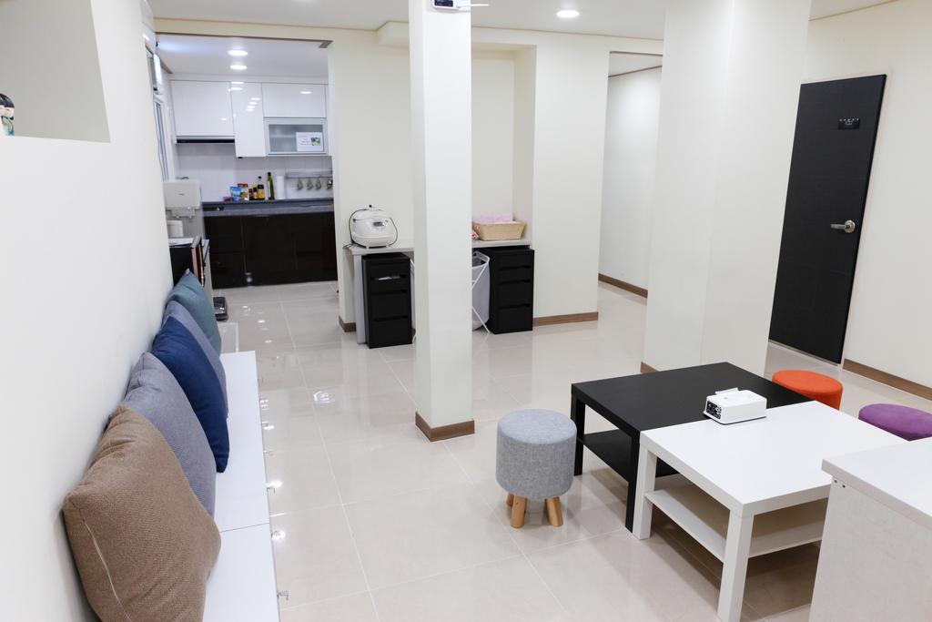 Namsan Gil House Hotel Seoel Buitenkant foto